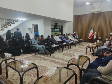 تصاویر/ دیدار طلاب و اساتید حوزه علمیه الغدیر نراق با  امام جمعه رشت