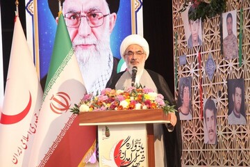 عمل صالح در شرایط هجمه دشمن، همان جهاد و دفاع از کشور است