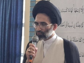 موضع مقتدرانه رهبری در برابر استکبار عزت و سربلندی مسلمانان را به همراه داشته است