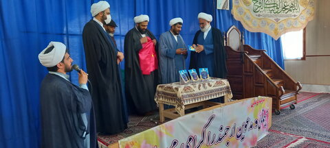 تصاویر/ آئین رونمایی از نشریه «صراط» مدرسه علمیه امیرالمومنین(ع) آران و بیدگل