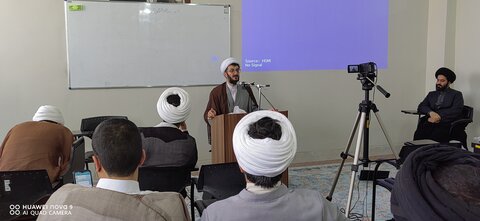 تصاویر/دیدار معاونین آموزش مدارس علمیه استان خوزستان با معاونت محترم پژوهش حوزه های علمیه کشور