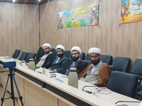 تصاویر/برگزاری نخستین نشست هم‌اندیشی علمی با موضوع «علل موفقیت شهید رئیسی»