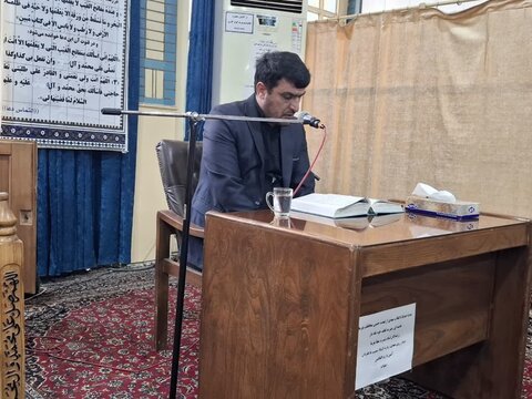 تصاویر /  قرائت زیارت امین الله از طرف نماینده ولی فقیه درکاشان