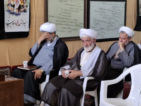 تصاویر /  قرائت زیارت امین الله از طرف نماینده ولی فقیه درکاشان