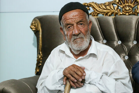 تصاویر /  دیدار امام جمعه قزوین با خانواده شهید درزی رامندی