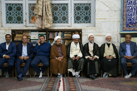 تصاویر / مراسم گرامیداشت شهدای خدمت در شهر دانسفهان