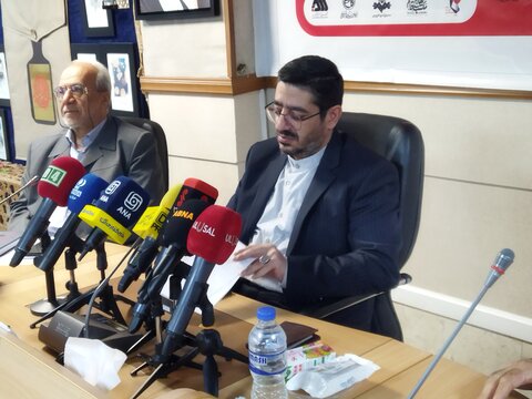 مراسم رونمایی از کتاب الگوی سیاست ورزی شهید رییسی