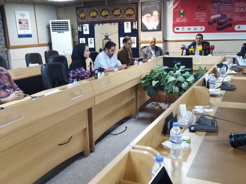 مراسم رونمایی از کتاب الگوی سیاست ورزی شهید رییسی