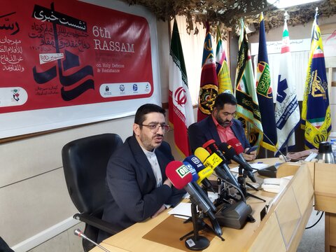 مراسم رونمایی از کتاب الگوی سیاست ورزی شهید رییسی