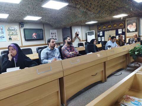 مراسم رونمایی از کتاب الگوی سیاست ورزی شهید رییسی