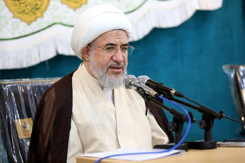 تصاویر/ سلسله جلسات شرح بیانیه مقام معظم رهبری به حوزه های علمیه