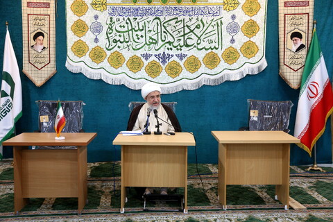 تصاویر/ سلسله جلسات شرح بیانیه مقام معظم رهبری به حوزه های علمیه