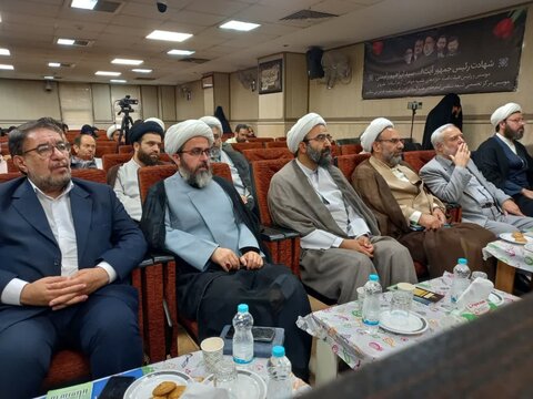 تصاویر/ برگزاری اولین سالگرد شهدای خدمت در مرکز تخصصی امام هادی علیه السلام تهران