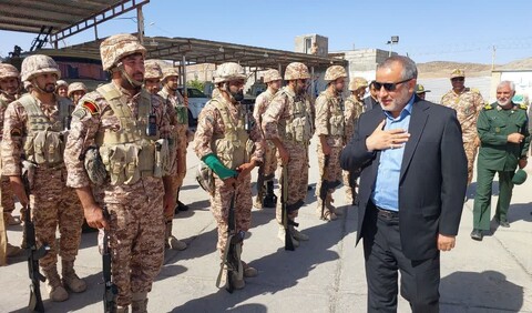 تصاویر| بزرگداشت شهدای خدمت در روستای مرزی لانو خراسان جنوبی