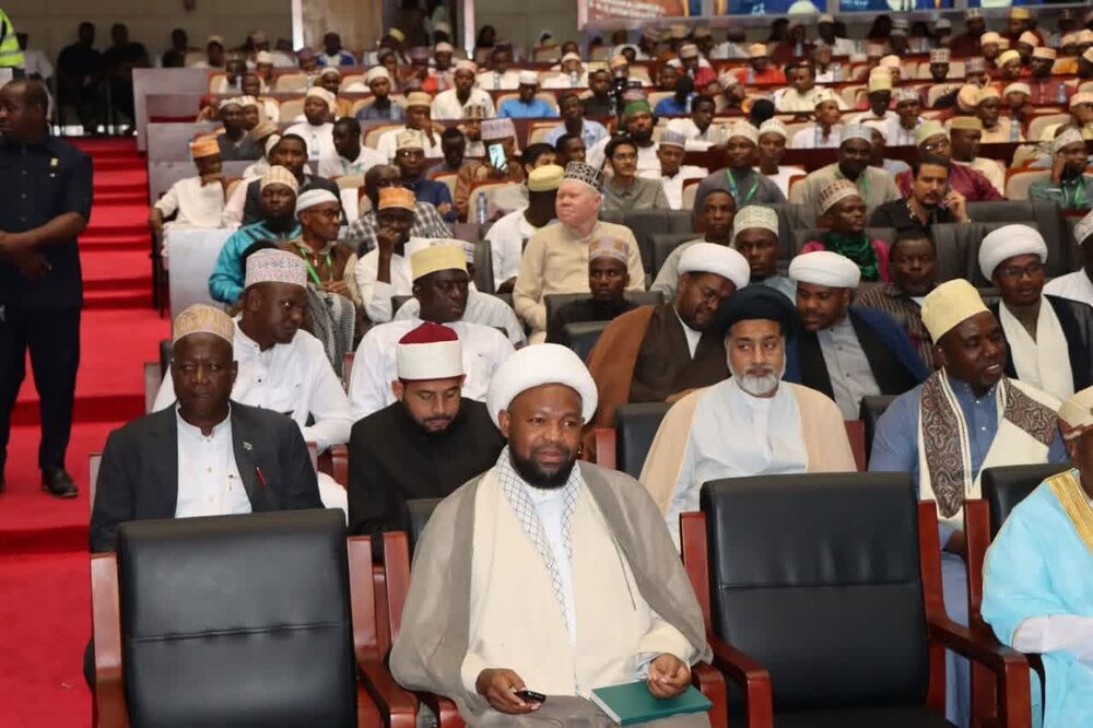 Kongamano Kubwa la Qur'ani lafanyika Tanzani huku likihudhuriwa na watu Mashuhuri