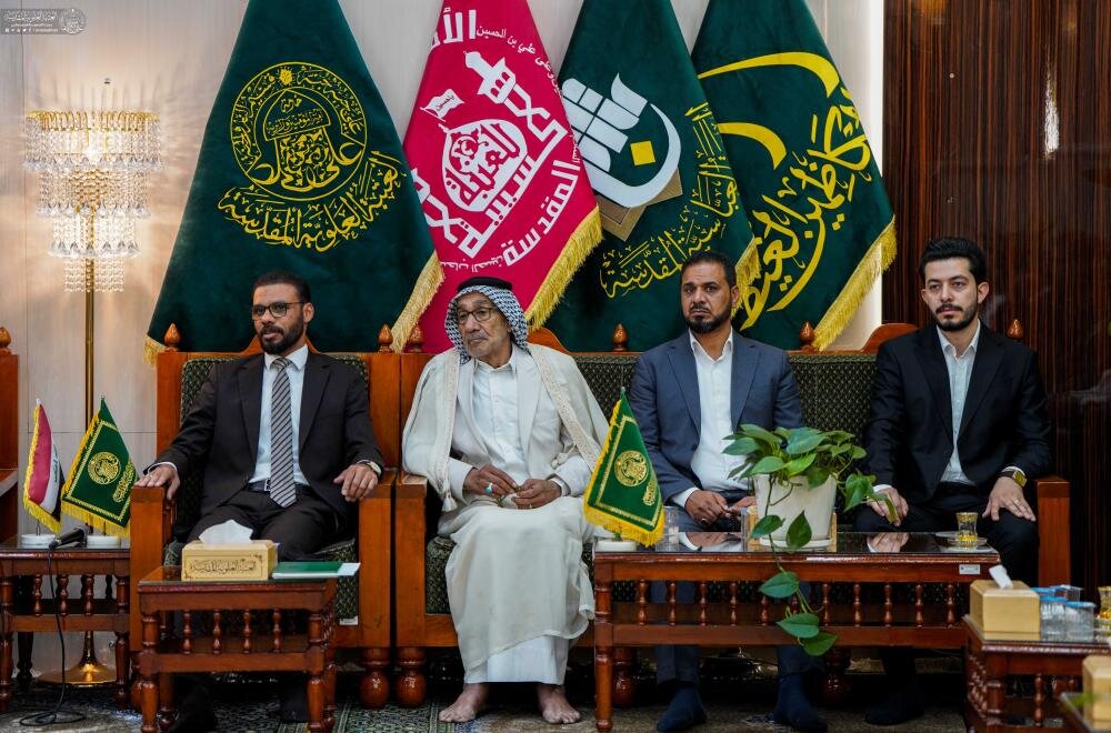 العتبة العلويّة المقدّسة تعقد اجتماعًا تحضيريًا مع المواكب والهيئات استعدادًا لعيد الغدير الأغرّ