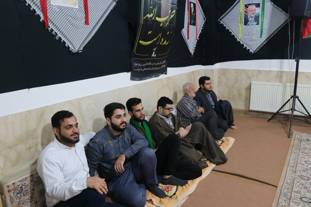 ﺗﻘﻮا، اﺧﻼص و ﺗﻼش بیوﻗﻔﻪ مهمترین ویژگیهای بزرگان انقلاب اسلامی است