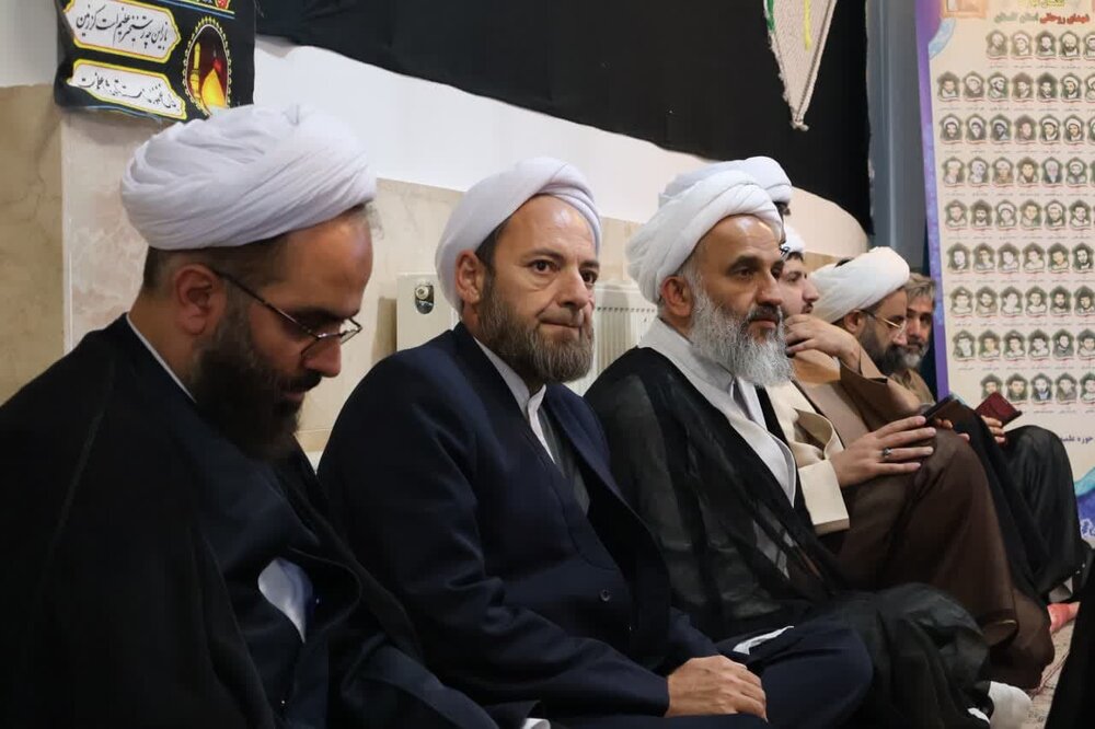 ﺗﻘﻮا، اﺧﻼص و ﺗﻼش بیوﻗﻔﻪ مهمترین ویژگیهای بزرگان انقلاب اسلامی است