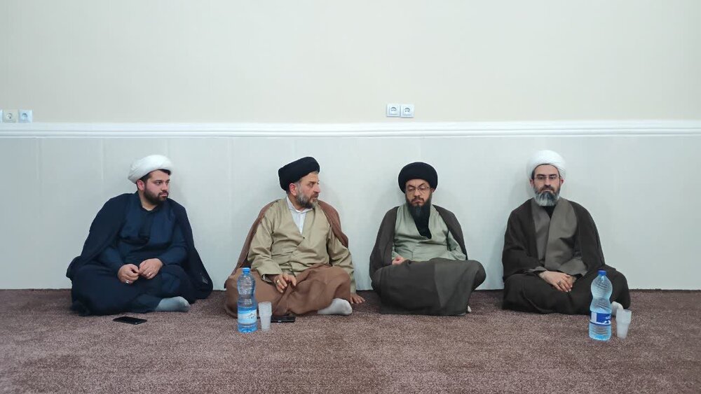 حضور مدیر حوزه علمیه خوزستان در رامشیر/ تجلیل از ایثار روحانی حادثه‌دیده و تأکید بر نقش‌آفرینی طلاب در بحران‌ها