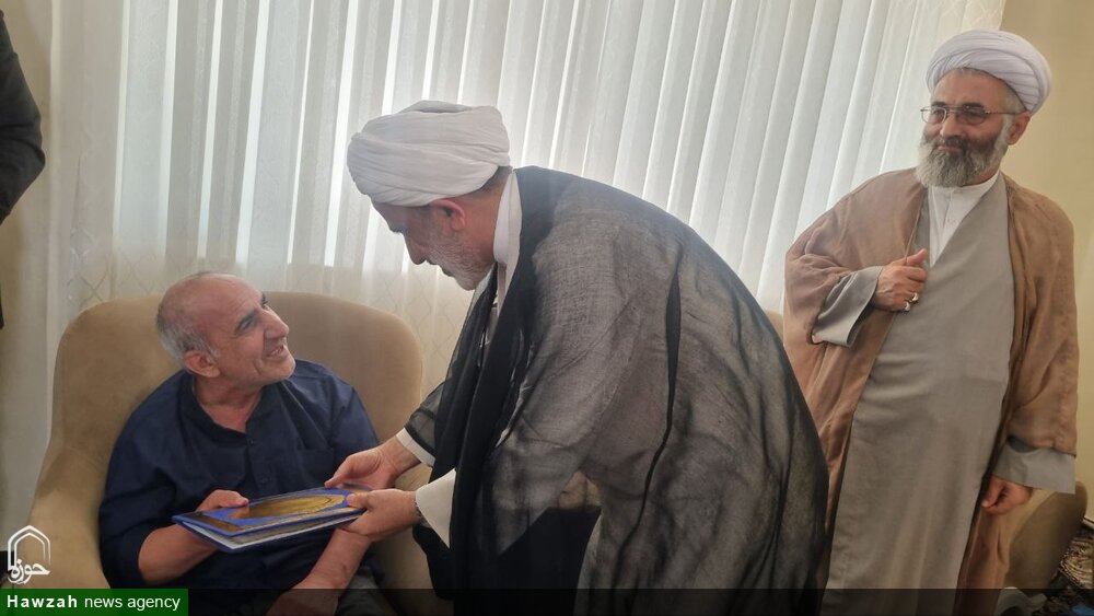 تجلیل رئیس دادگاه عالی انتظامی قضات از جانباز نهاوندی