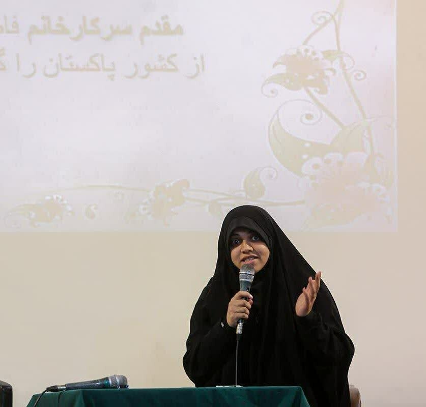 آرزو می‌کردم مسئولین کشورم مانند شهید رئیسی باشند