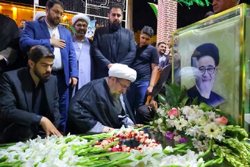 تصاویر/ حضور نماینده ولی فقیه در آذربایجان شرقی بر مزار شهید آل‌هاشم