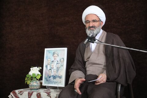 فیلم | دعوت نماینده ولی‌فقیه در استان سمنان از آحاد مردم برای حضور در برنامه‌های کنگره سه‌هزار شهید استان