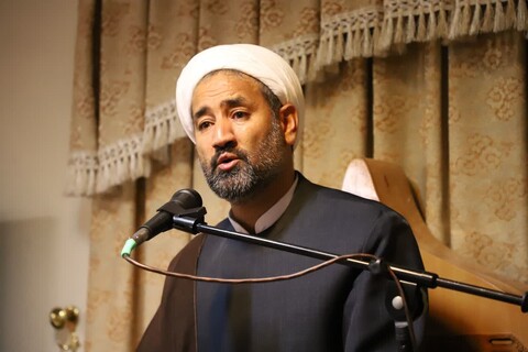 تصاویر/ بزرگداشت شهدای خدمت در مدرسه علمیه حضرت ولیعصر(عج)تبریز