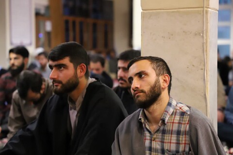 تصاویر/ بزرگداشت شهدای خدمت در مدرسه علمیه حضرت ولیعصر(عج)تبریز