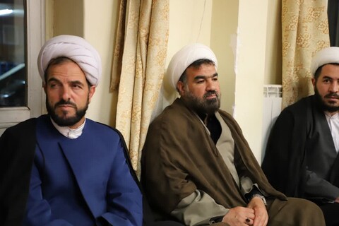 تصاویر/ بزرگداشت شهدای خدمت در مدرسه علمیه حضرت ولیعصر(عج)تبریز