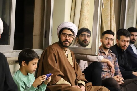 تصاویر/ بزرگداشت شهدای خدمت در مدرسه علمیه حضرت ولیعصر(عج)تبریز