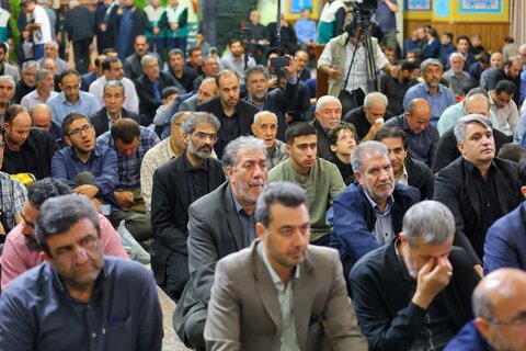 تصاویر | حضور نماینده ولی فقیه در آذربایجان شرقی بر مزار شهید آل‌هاشم