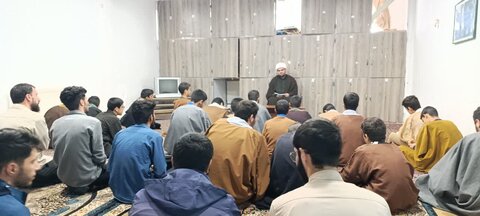 تصاویر اجرای برنامه تهذیبی آموزشی در مدرسه علمیه نورآباد