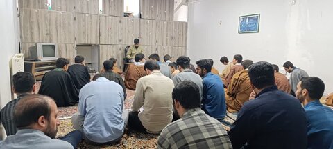 تصاویر اجرای برنامه تهذیبی آموزشی در مدرسه علمیه نورآباد