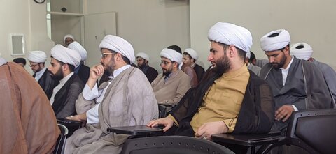 تصاویر/ دیدار معاونین آموزش مدارس علمیه استان خوزستان با معاونت آموزش حوزه های علمیه کشور