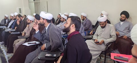 تصاویر/ دیدار معاونین آموزش مدارس علمیه استان خوزستان با معاونت آموزش حوزه های علمیه کشور