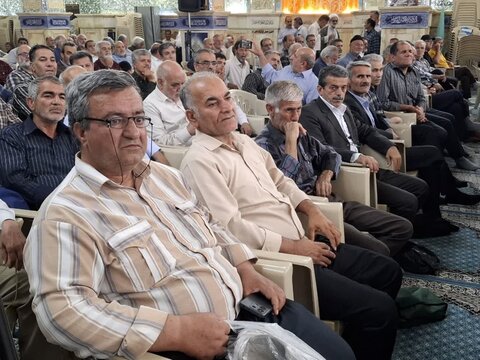 تصاویر/گردهمایی رزمندگان هشت سال دفاع مقدس در مشهداردهال کاشان