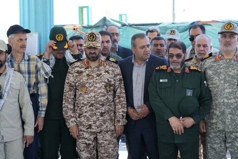 تصاویری از همایش گرامیداشت شهدای حاج عمران در منطقه مرزی پیرانشهر