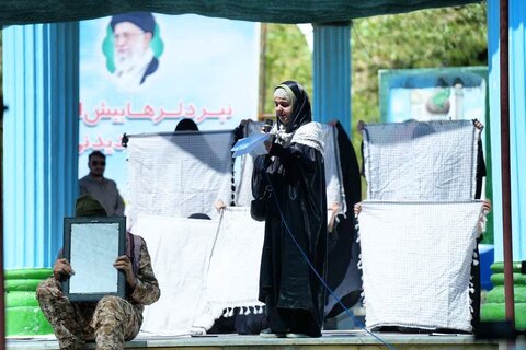 تصاویری از همایش گرامیداشت شهدای حاج عمران در منطقه مرزی پیرانشهر