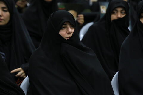 تصاویر / اجتماع بزرگ بانوان اصفهان با عنوان در مسیر خدمت، در امتداد ابراهیم‎