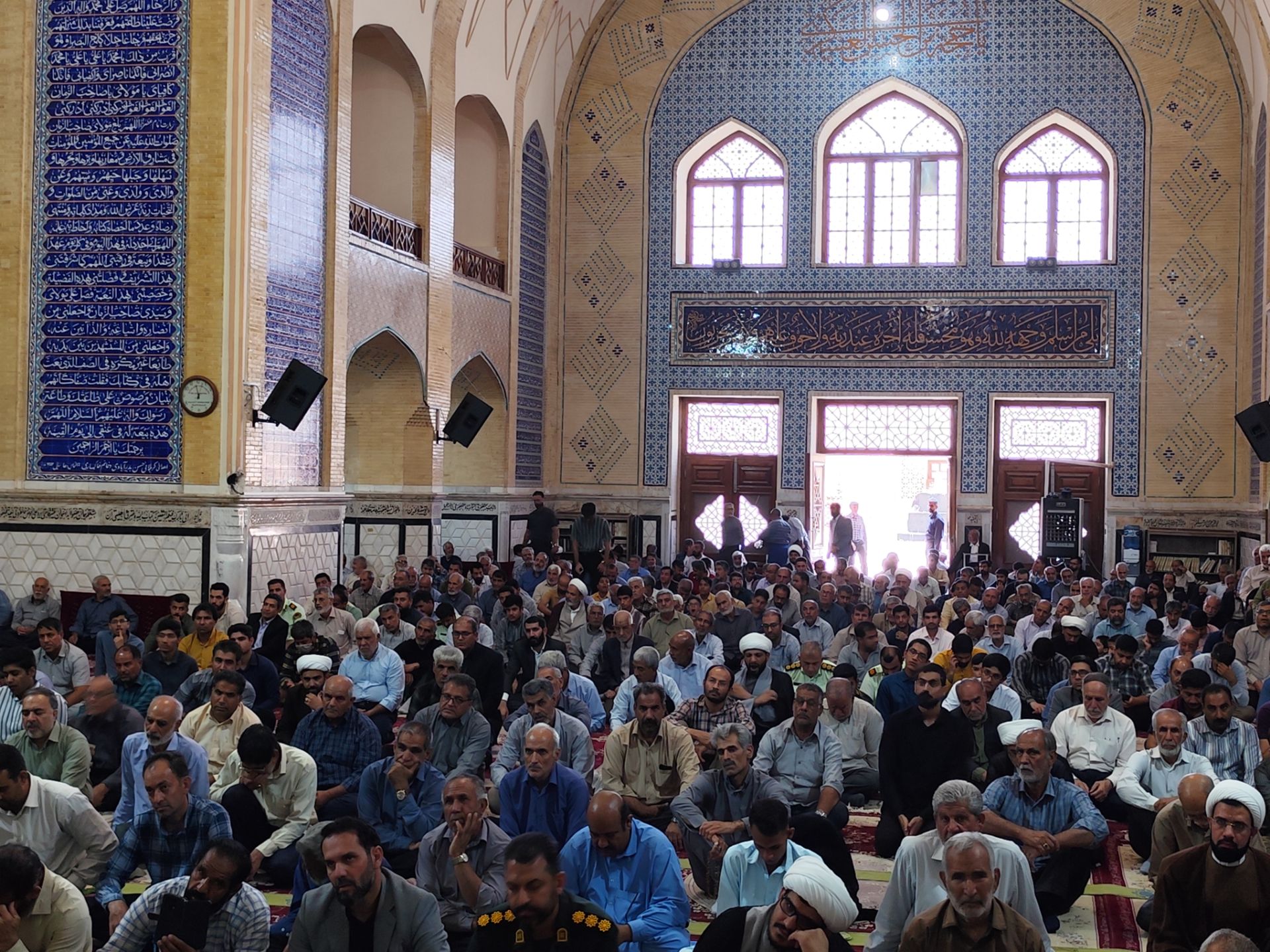 جمهوری اسلامی همواره در مذاکرات با اقتدار از حقوق ملت دفاع کرده است