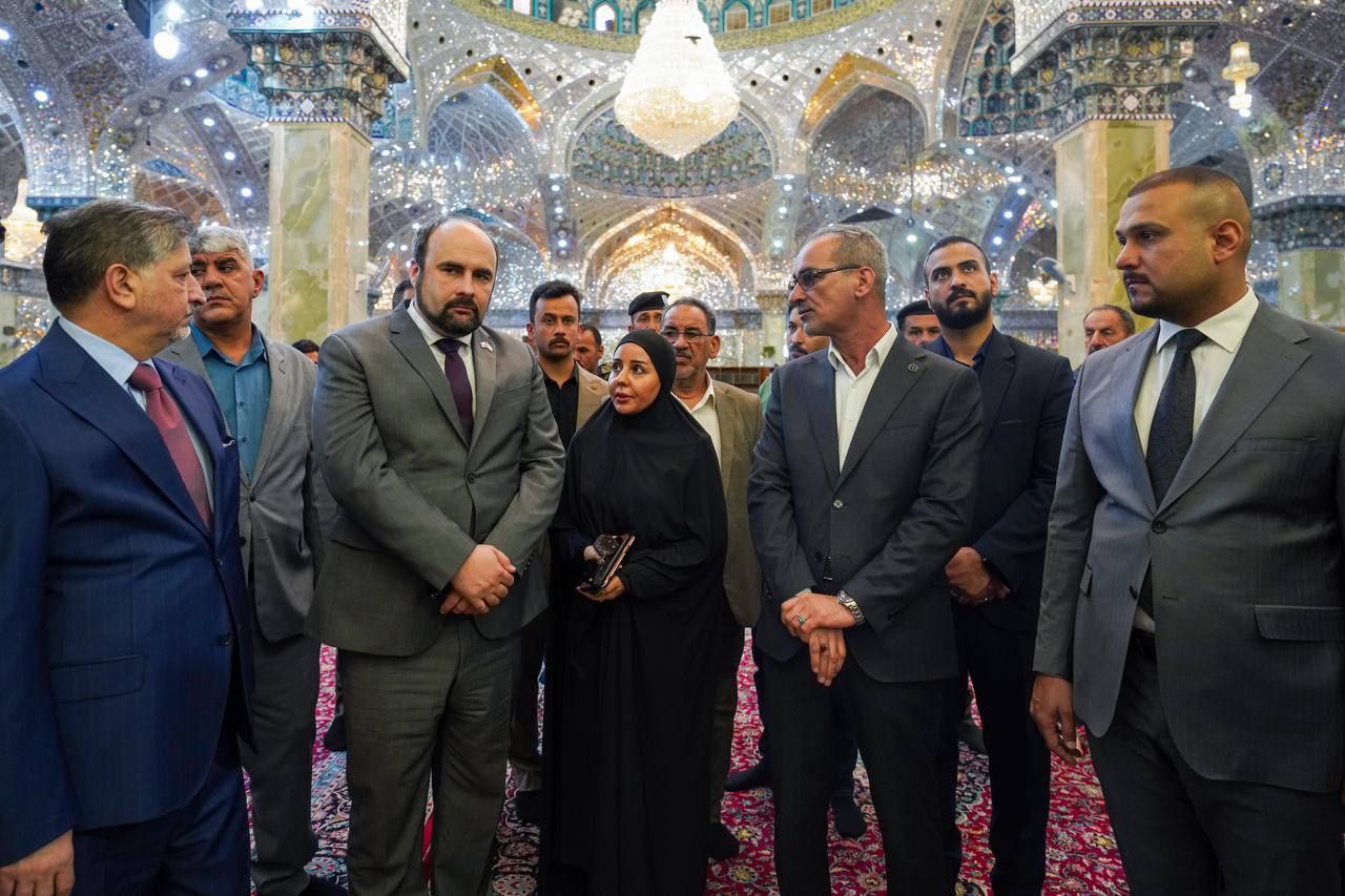 Al-Askariyain Holy Shrine welcomes Czech Republic Ambassador to Iraq