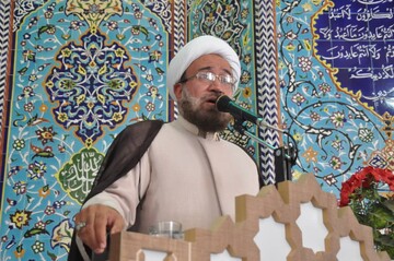 مصرف‌گرایی و توقعات اجتماعی از موانع ازدواج آسان است