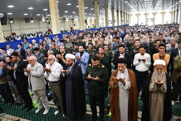 تصاویر/ آئین عبادی سیاسی نمازجمعه خوی