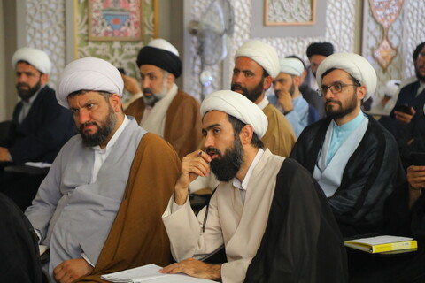 تصاویر / نشست علمی با موضوع " غدیر و ضرورت امام الهی "