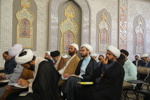 تصاویر / نشست علمی با موضوع " غدیر و ضرورت امام الهی "