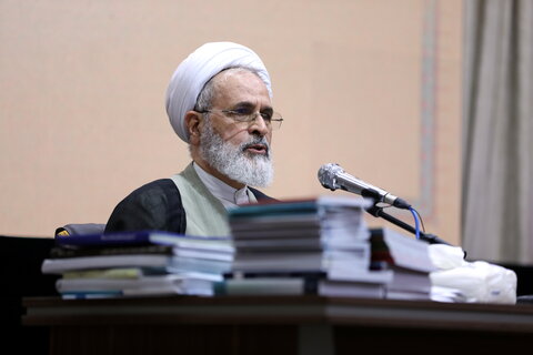 تصاویر / نشست مدیر حوزه های علمیه با مسئولین، مدیران، معاونین و اساتید مدارس علمیه آذربایجان غربی