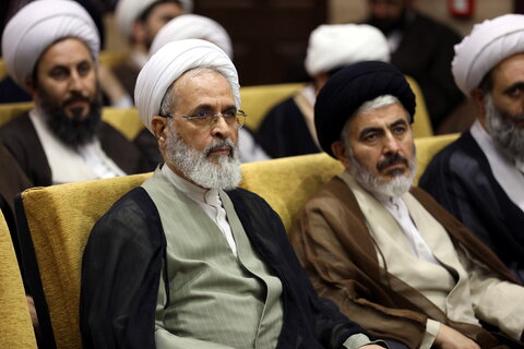 تصاویر / نشست مدیر حوزه های علمیه با مسئولین، مدیران، معاونین و اساتید مدارس علمیه آذربایجان غربی