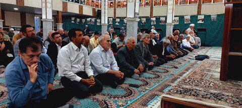 تصاویر/ اقامه نماز جمعه شهر کشاورز