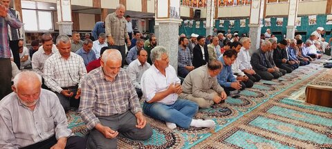 تصاویر/ اقامه نماز جمعه شهر کشاورز